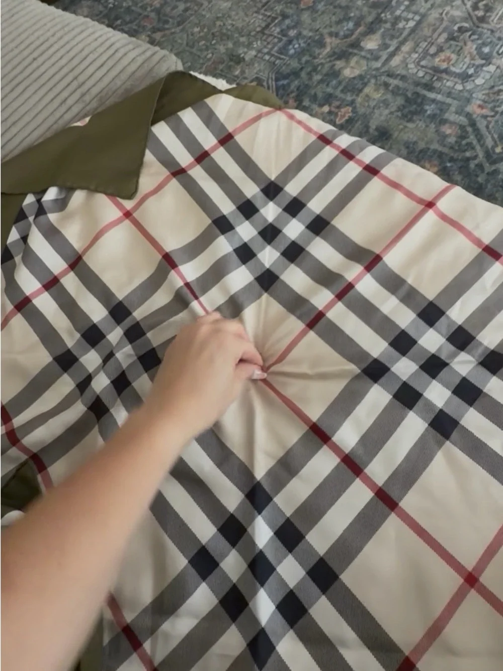 Skirt Subcategory Identification